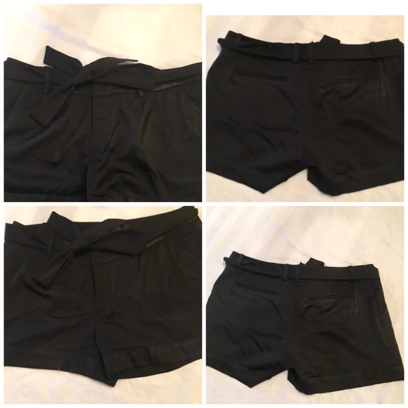 Pants - Black shorts